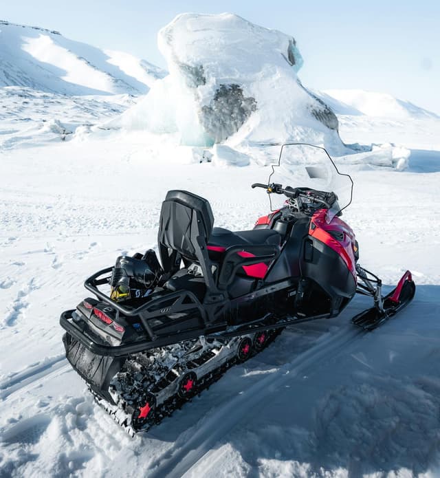 Kids' Snowmobile